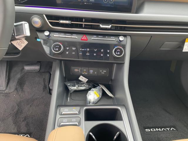 new 2025 Hyundai Sonata Hybrid car, priced at $38,525