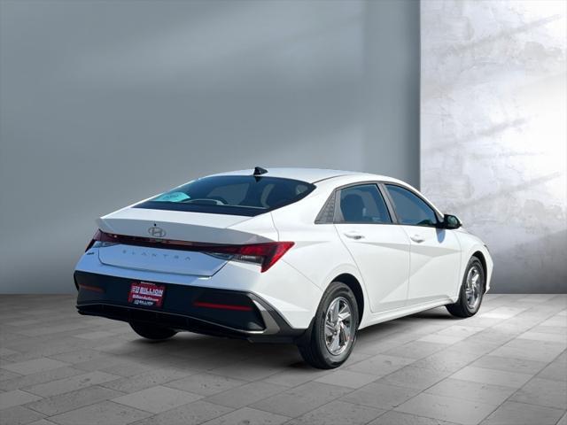 new 2025 Hyundai Elantra car, priced at $24,434