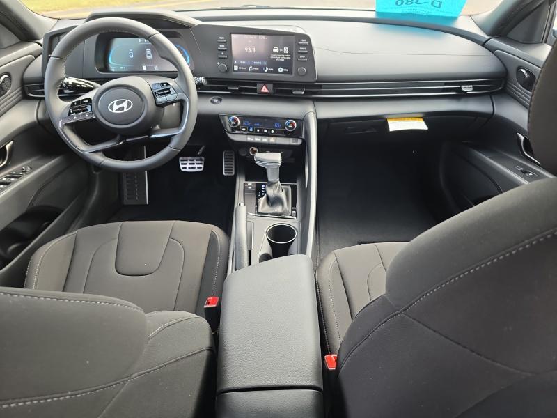 new 2025 Hyundai Elantra car, priced at $23,064