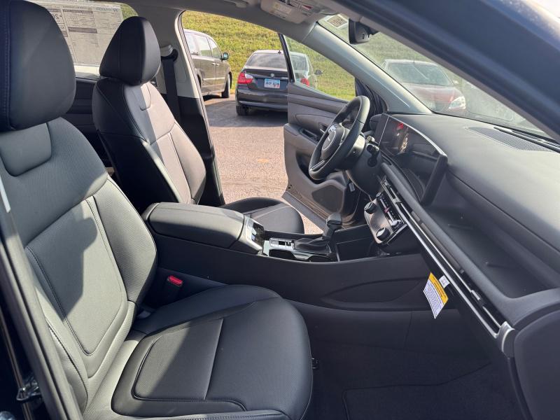 new 2025 Hyundai Tucson car, priced at $37,569