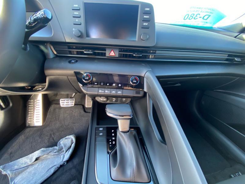 new 2025 Hyundai Elantra car, priced at $23,004