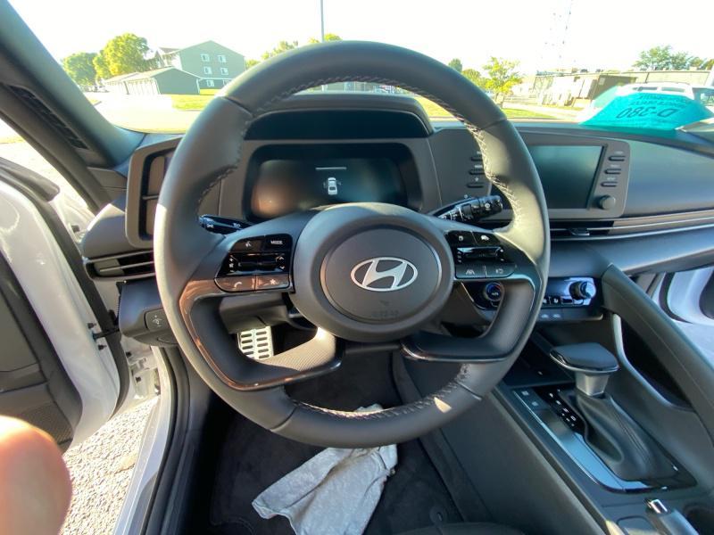 new 2025 Hyundai Elantra car, priced at $23,004
