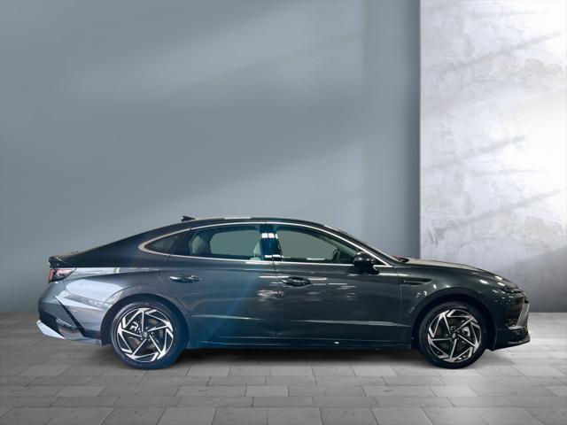 new 2024 Hyundai Sonata car, priced at $32,249