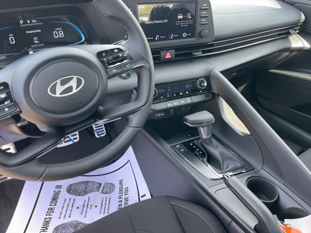 new 2025 Hyundai Elantra car, priced at $25,434