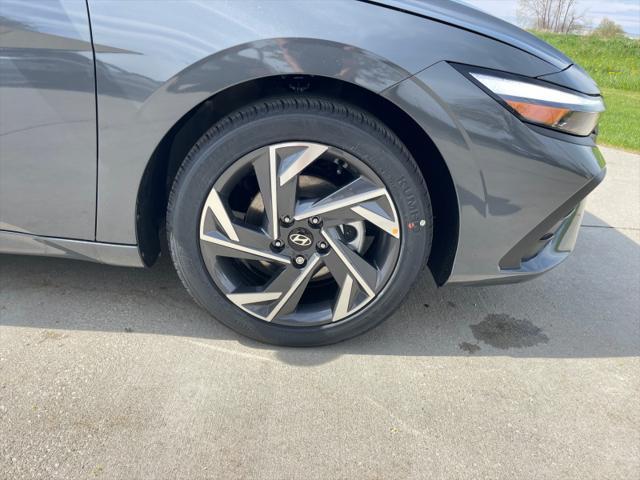 new 2025 Hyundai Elantra car, priced at $25,434