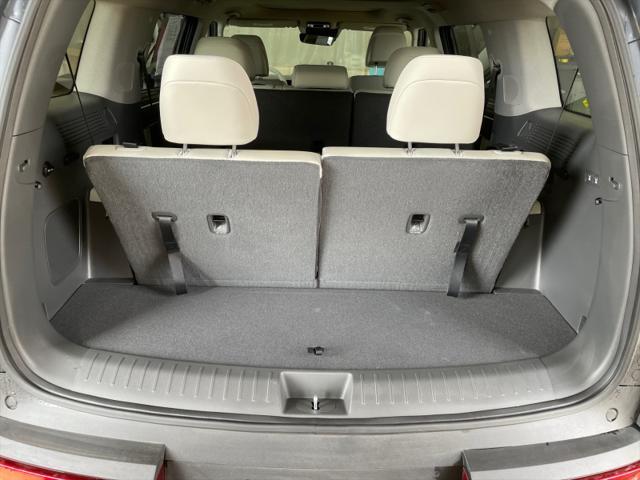 used 2024 Hyundai Santa Fe car, priced at $44,995