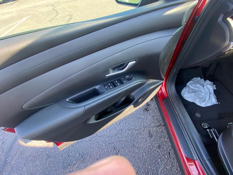 new 2025 Hyundai Tucson car, priced at $33,699