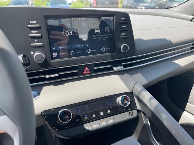 new 2025 Hyundai Elantra car, priced at $25,434