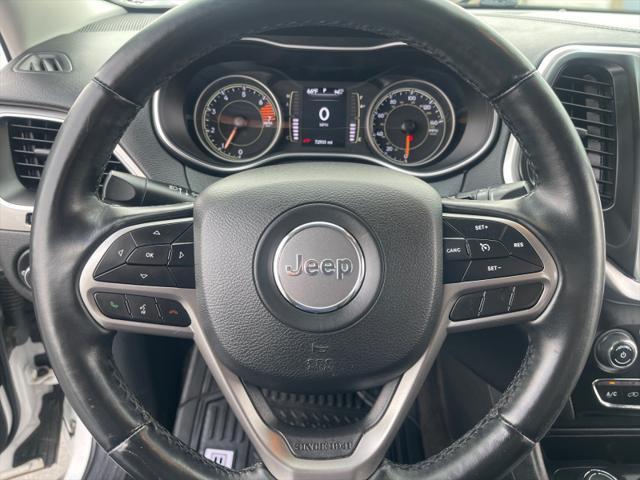 used 2019 Jeep Cherokee car, priced at $18,995