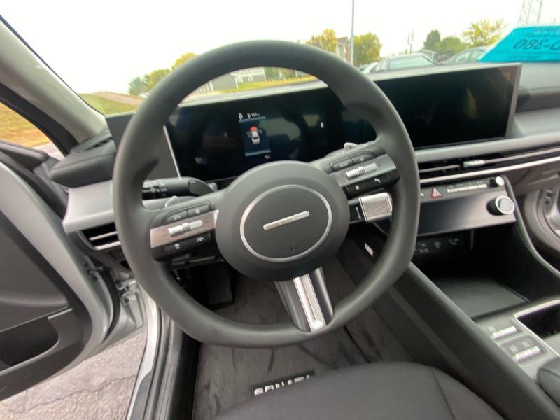 new 2025 Hyundai Sonata car, priced at $31,734