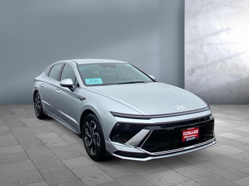 new 2025 Hyundai Sonata car, priced at $31,734