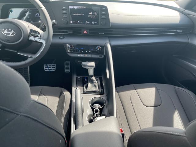 new 2025 Hyundai Elantra car, priced at $25,409