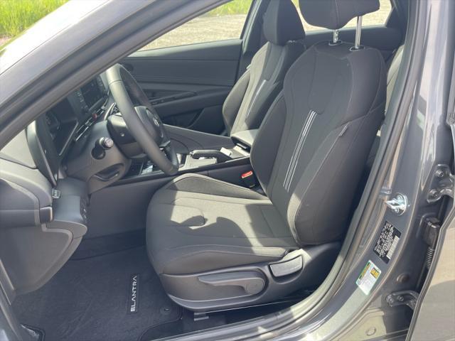 new 2025 Hyundai Elantra car, priced at $25,409