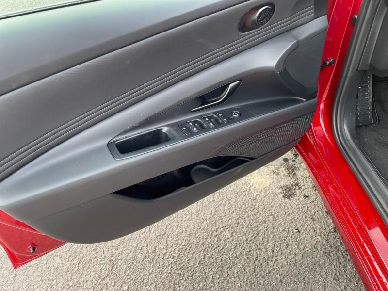 new 2025 Hyundai Elantra car, priced at $26,019