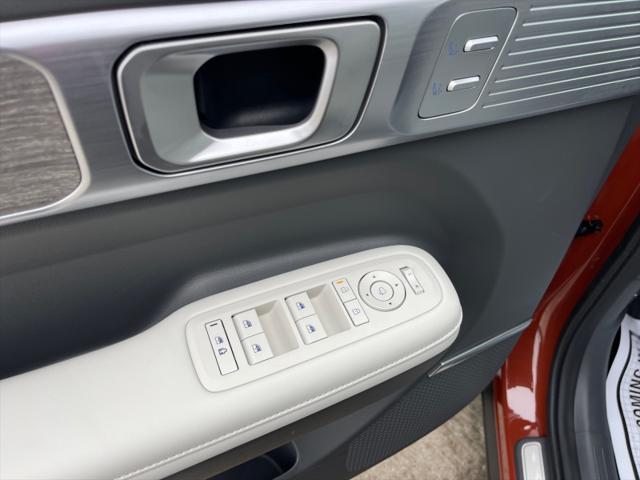 new 2025 Hyundai Santa Fe car, priced at $50,179