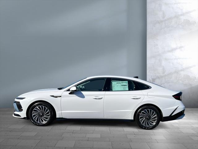 new 2025 Hyundai Sonata Hybrid car, priced at $33,699