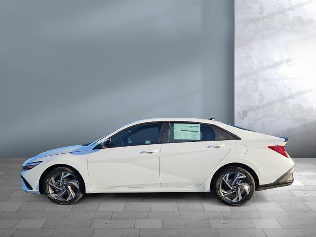 new 2025 Hyundai Elantra HEV car, priced at $29,629