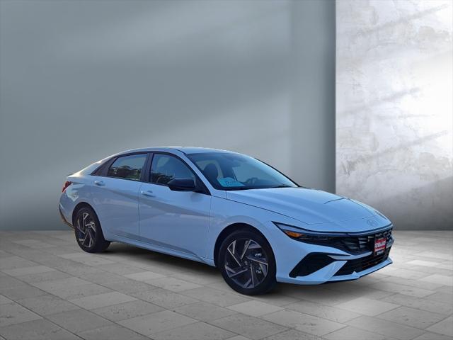 new 2025 Hyundai Elantra HEV car, priced at $29,629