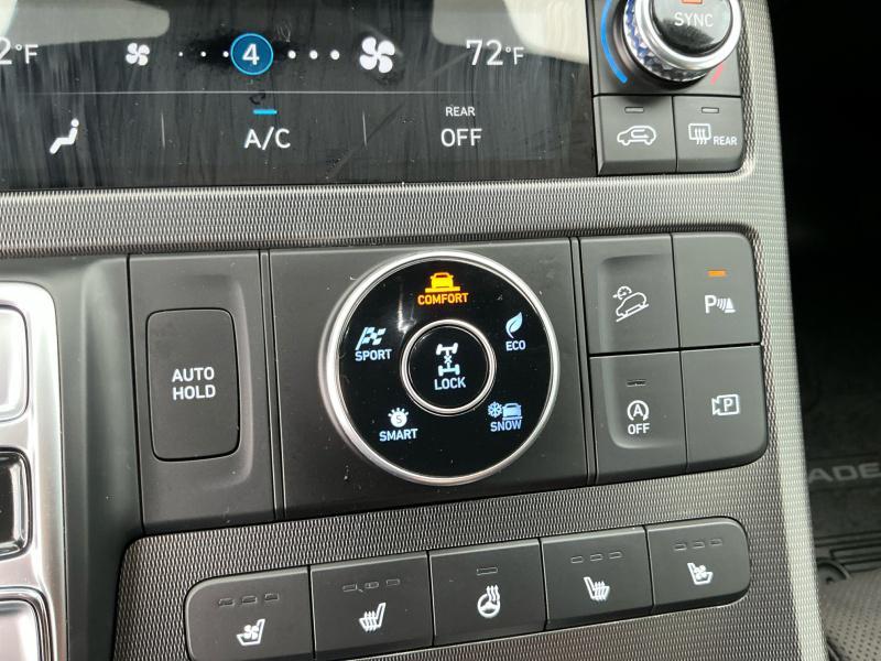 used 2024 Hyundai Palisade car, priced at $47,995