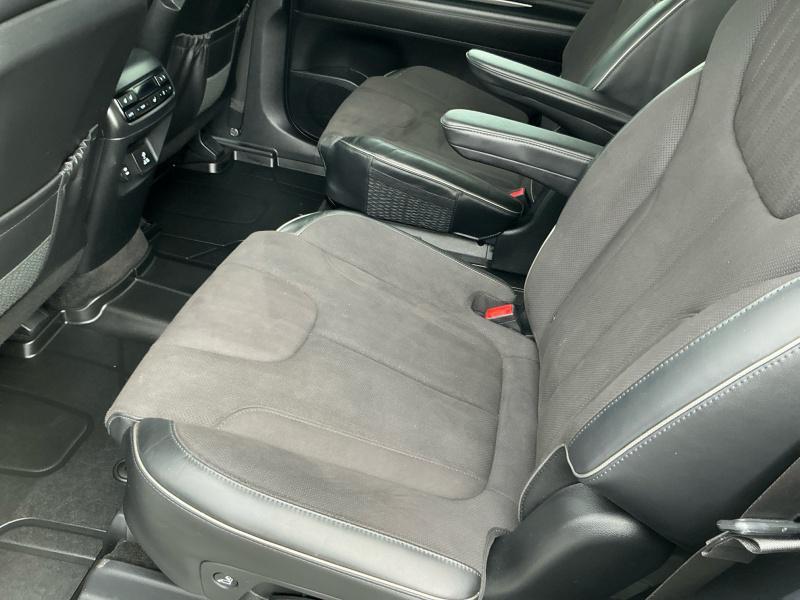 used 2024 Hyundai Palisade car, priced at $47,995