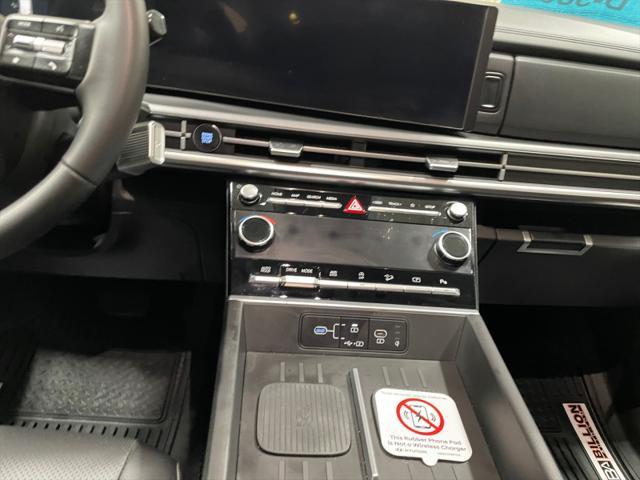 used 2025 Hyundai Santa Fe car, priced at $39,995