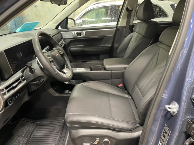 used 2025 Hyundai Santa Fe car, priced at $39,995