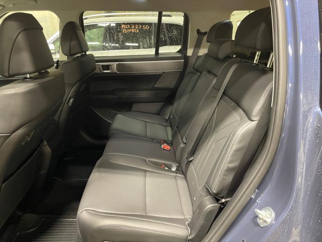 used 2025 Hyundai Santa Fe car, priced at $39,995