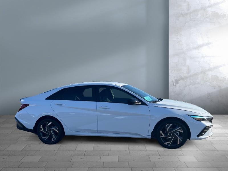 new 2025 Hyundai ELANTRA HEV car, priced at $27,084