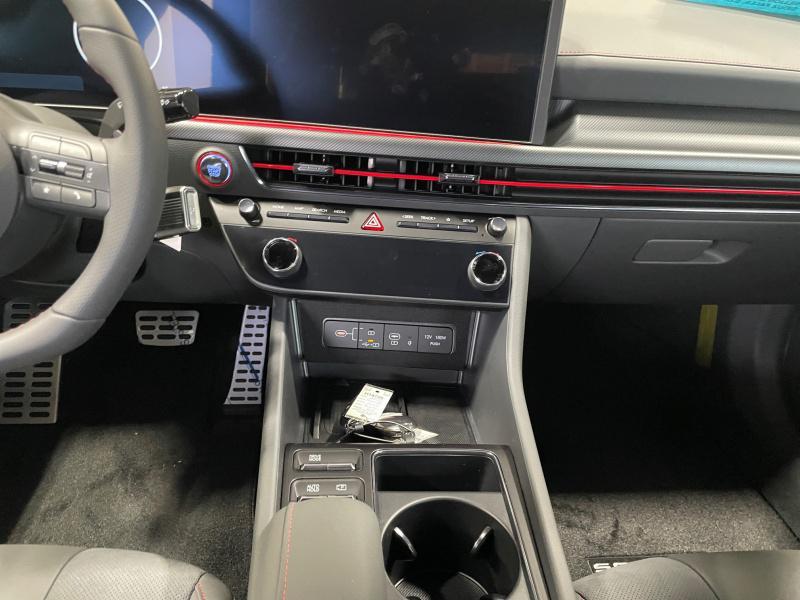 new 2025 Hyundai Sonata car, priced at $35,184