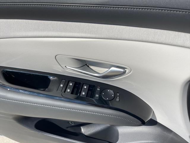 new 2025 Hyundai Tucson car, priced at $43,884