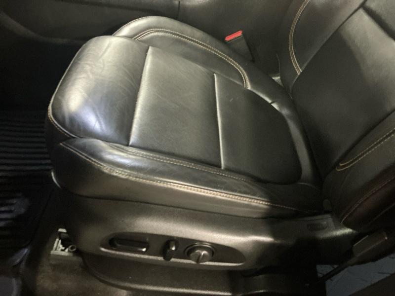 used 2021 Chevrolet Traverse car, priced at $22,495