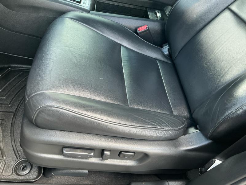 used 2017 Honda Pilot car, priced at $16,995