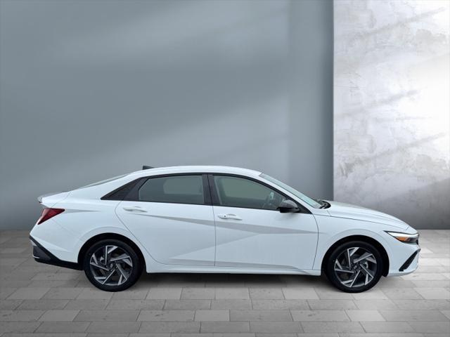new 2025 Hyundai Elantra car, priced at $25,040