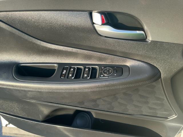 used 2022 Hyundai Santa Fe car, priced at $23,995