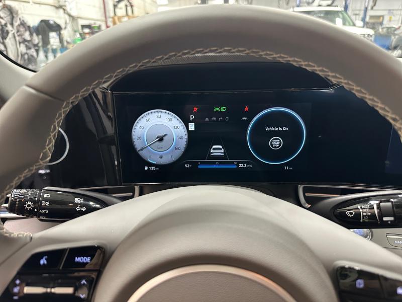 new 2025 Hyundai Elantra car, priced at $26,544