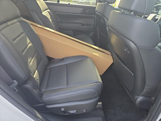 new 2025 Hyundai SANTA FE HEV car, priced at $50,474