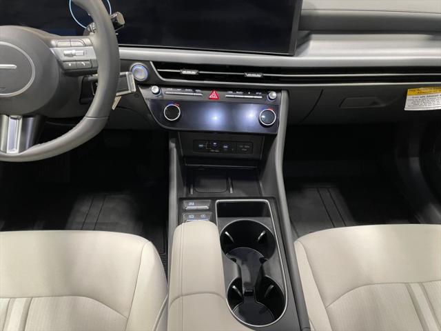 new 2024 Hyundai Sonata car, priced at $33,129