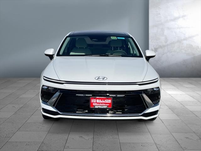 new 2024 Hyundai Sonata car, priced at $33,129