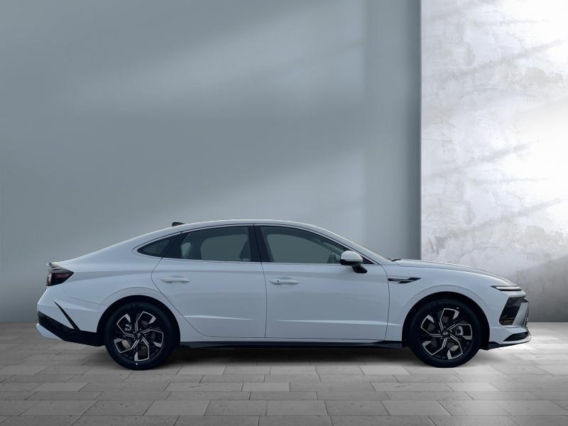 new 2025 Hyundai Sonata car, priced at $32,244