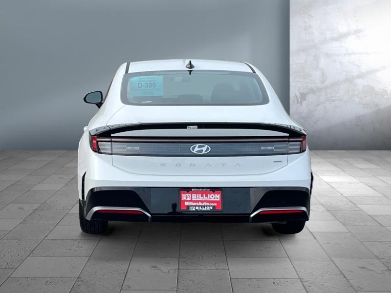 new 2025 Hyundai Sonata car, priced at $32,244