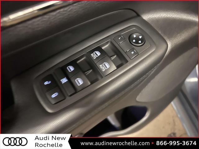 used 2020 Jeep Grand Cherokee car, priced at $27,995