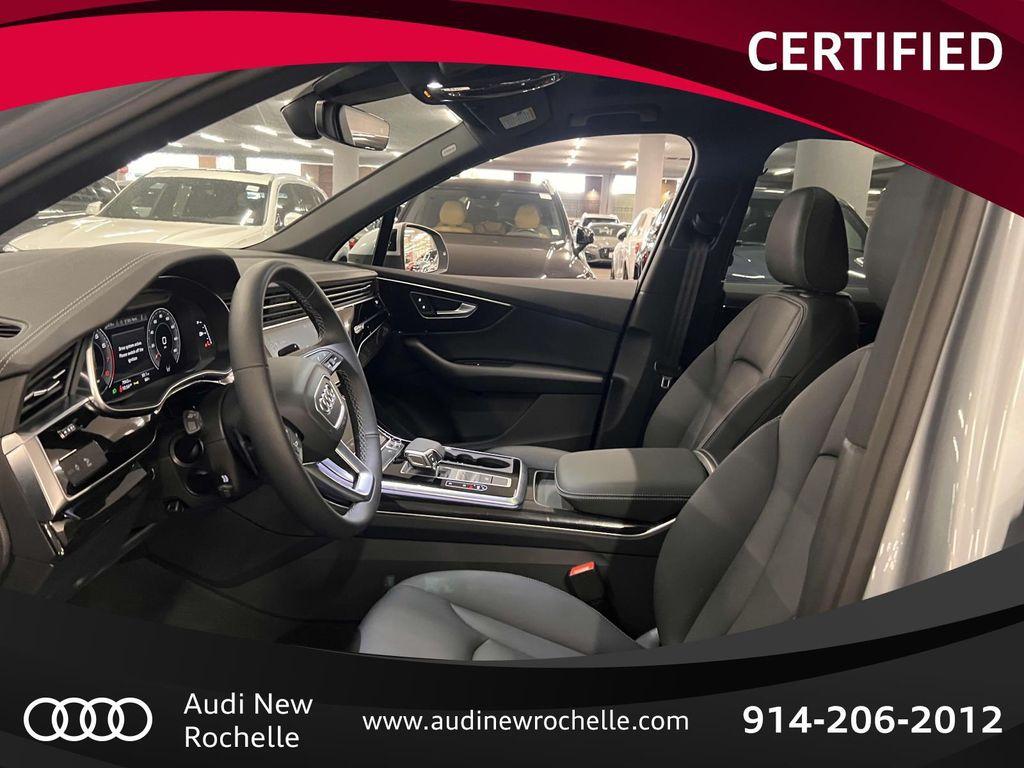 used 2025 Audi Q7 car, priced at $58,995