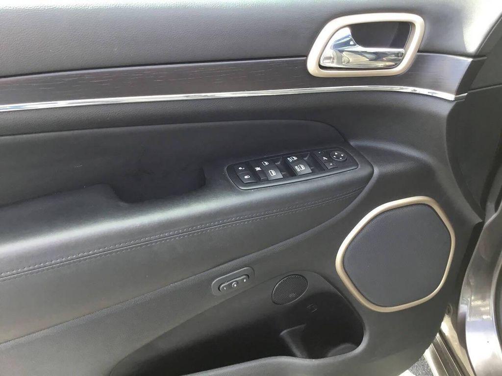 used 2014 Jeep Grand Cherokee car, priced at $15,988