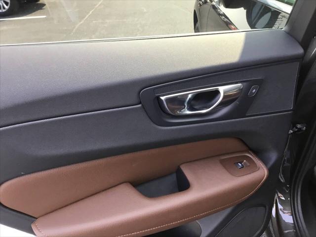 used 2020 Volvo XC60 car, priced at $21,988