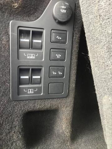 used 2017 Land Rover Discovery car, priced at $16,988