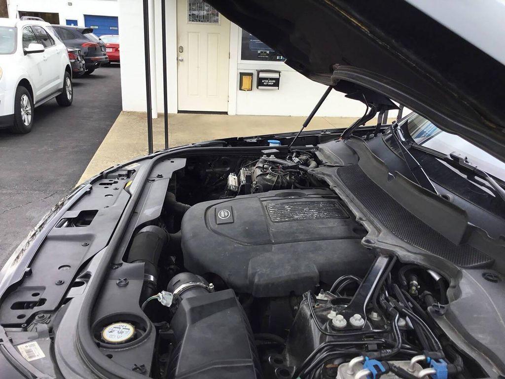 used 2017 Land Rover Discovery car, priced at $13,988