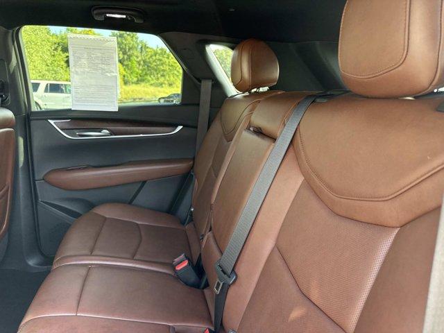 used 2021 Cadillac XT5 car, priced at $27,900