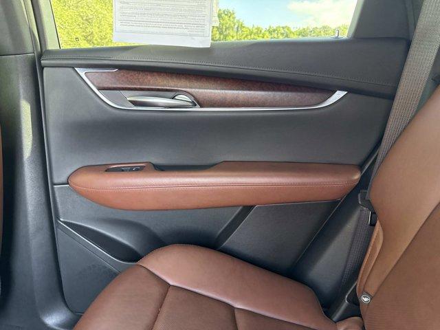 used 2021 Cadillac XT5 car, priced at $27,900