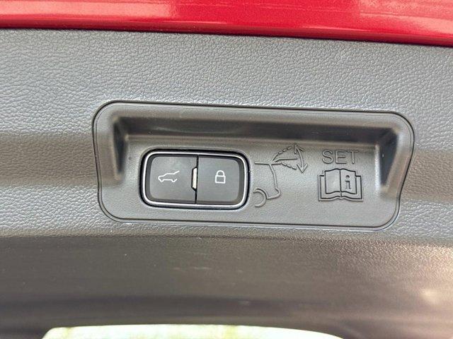 used 2023 Ford Explorer car, priced at $30,900