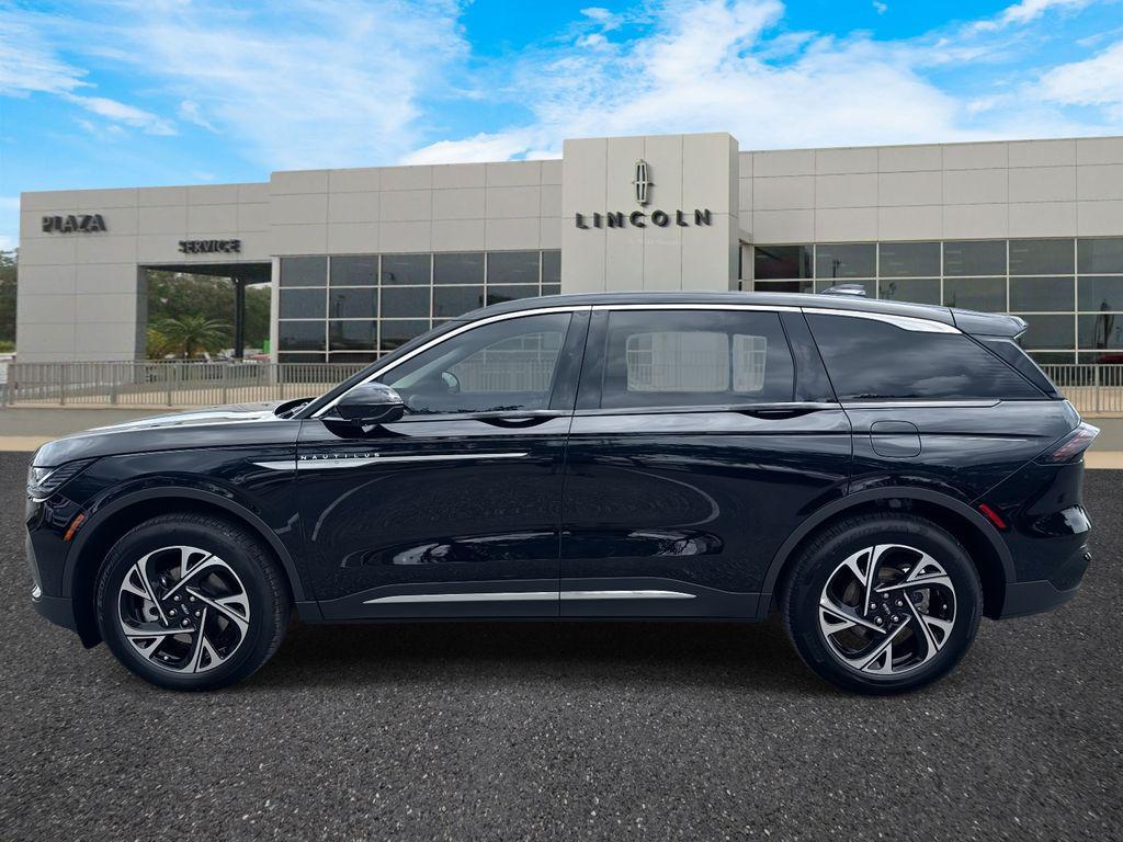 new 2025 Lincoln Nautilus car, priced at $56,285